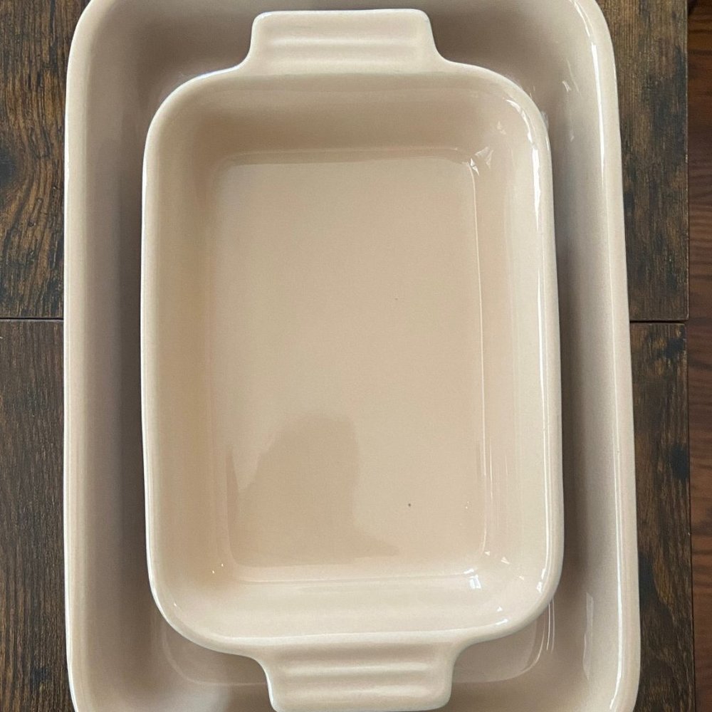 Le Creuset Small Rectangular Dish in Lavender